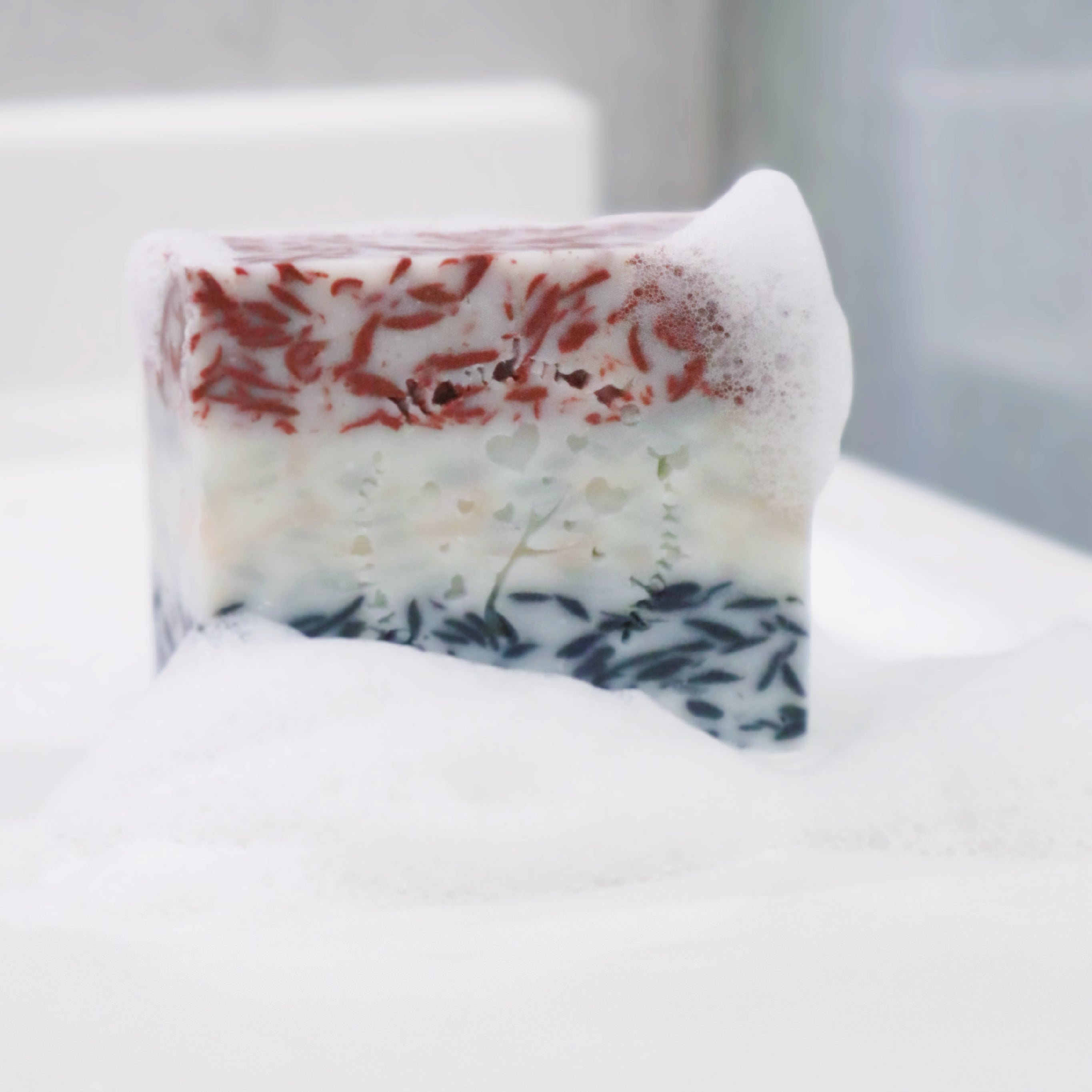 VARICOLORED REJUVENATING SOAP